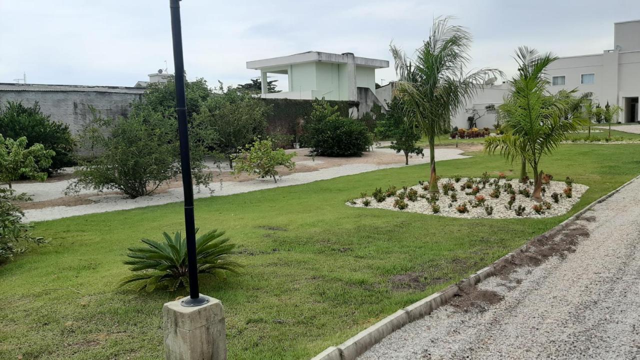 Excelente Sobrado Confortavel No Centro De Tijucas Proximo As Praias المظهر الخارجي الصورة